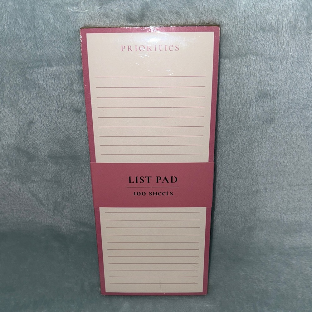Graphique De France Pink List Pad with 100 Sheets
